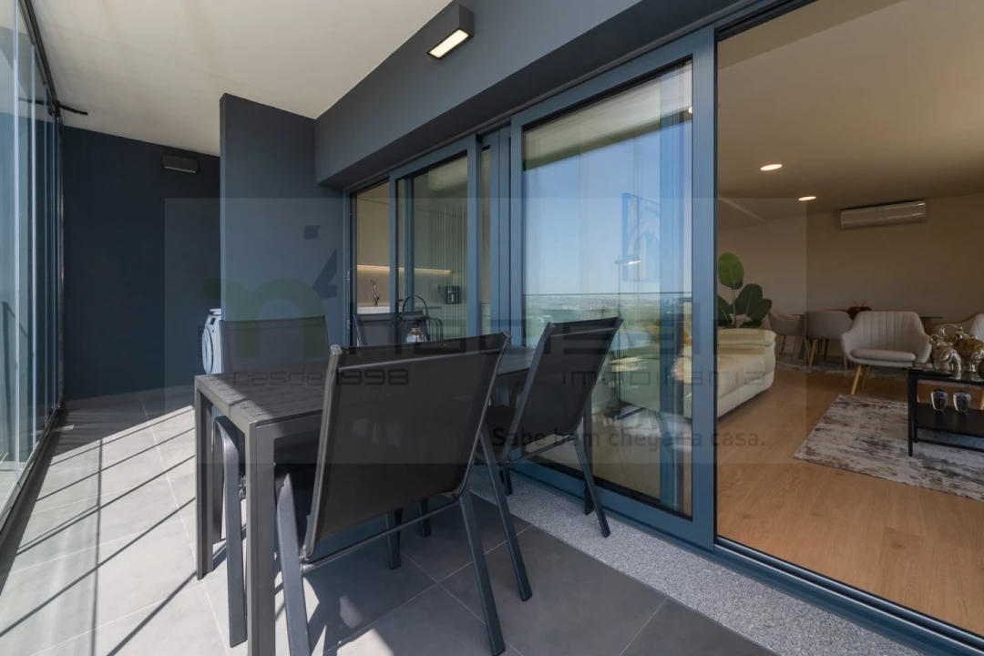 Apartamento T2 para Venda em Pontinha e Famões Foto 9