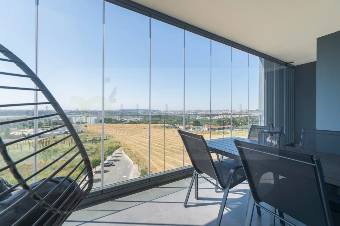 Apartamento T2 para Venda em Pontinha e Famões Foto 10