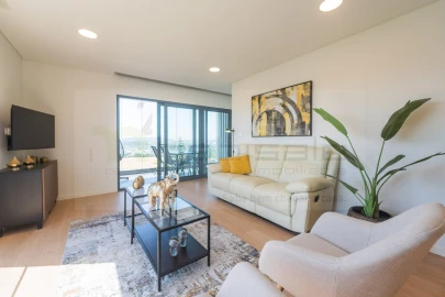 Apartamento T2 para Venda em Pontinha e Famões