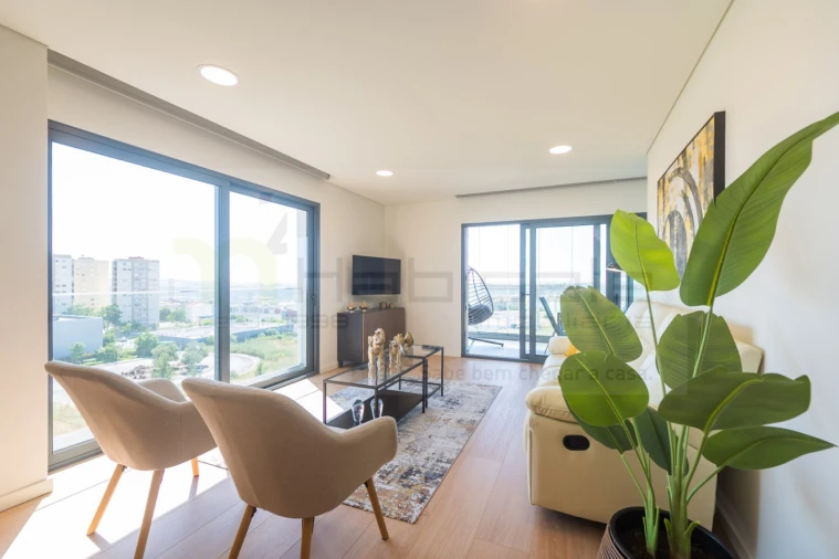 Apartamento T2 para Venda em Pontinha e Famões Foto 4
