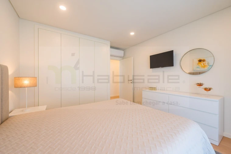 Apartamento T2 para Venda em Pontinha e Famões Foto 33