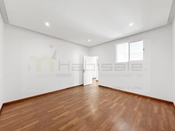Apartamento T1 para Venda em Camarate, Unhos e Apelação