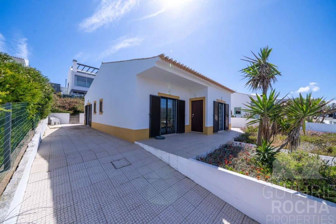 Moradia T3 para Venda em Aljezur Foto 4