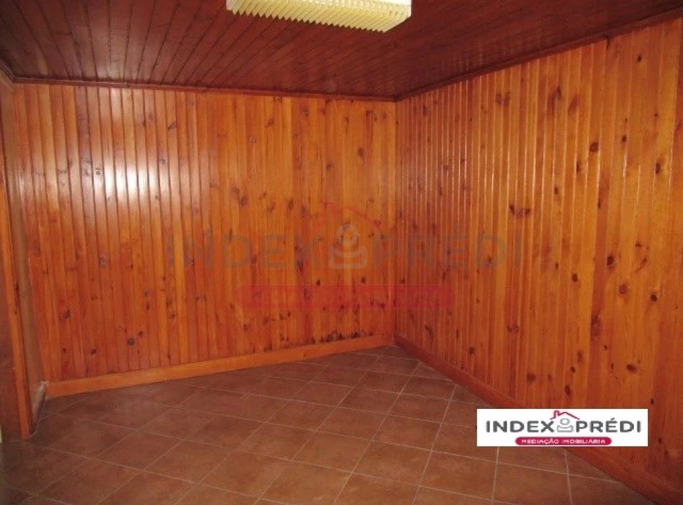Moradia T2 para Venda em Carvalho Foto 6