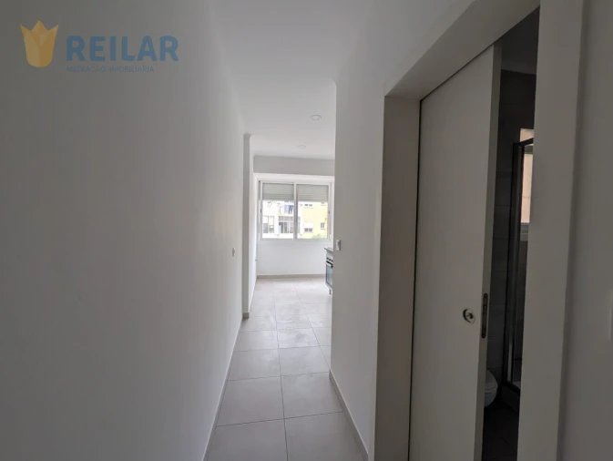 Apartamento T1 para Venda em Moscavide e Portela Foto 9