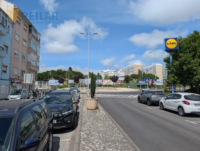 Apartamento T1 para Venda em Moscavide e Portela Foto 15
