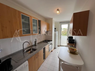 Apartamento T2 para Venda em Santa Cruz