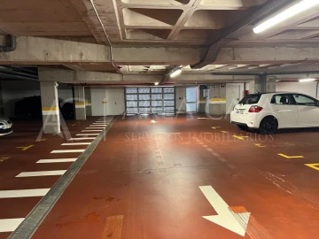 Apartamento T2 para Venda em Santa Cruz