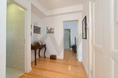 Apartamento T3 para Venda em Algés, Linda-A-Velha e Cruz Quebrada-Dafundo