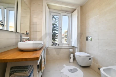 Apartamento T3 para Venda em Algés, Linda-A-Velha e Cruz Quebrada-Dafundo