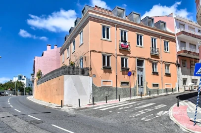 Apartamento T3 para Venda em Algés, Linda-A-Velha e Cruz Quebrada-Dafundo