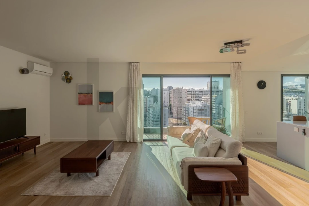 Apartamento T3 para Venda em Algés, Linda-A-Velha e Cruz Quebrada-Dafundo Foto 3