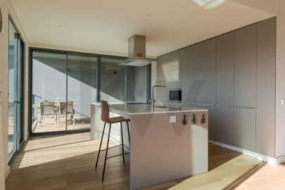Apartamento T3 para Venda em Algés, Linda-A-Velha e Cruz Quebrada-Dafundo