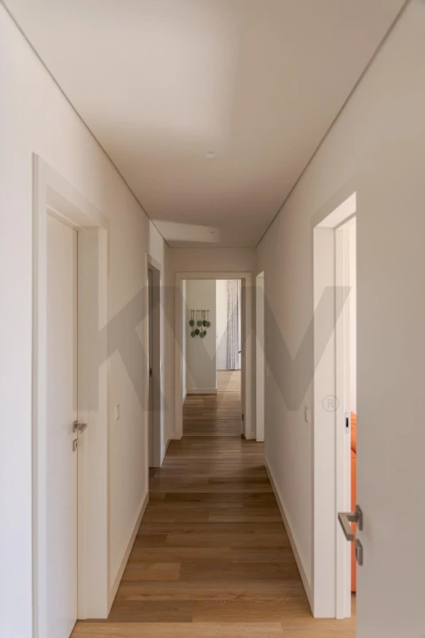 Apartamento T3 para Venda em Algés, Linda-A-Velha e Cruz Quebrada-Dafundo