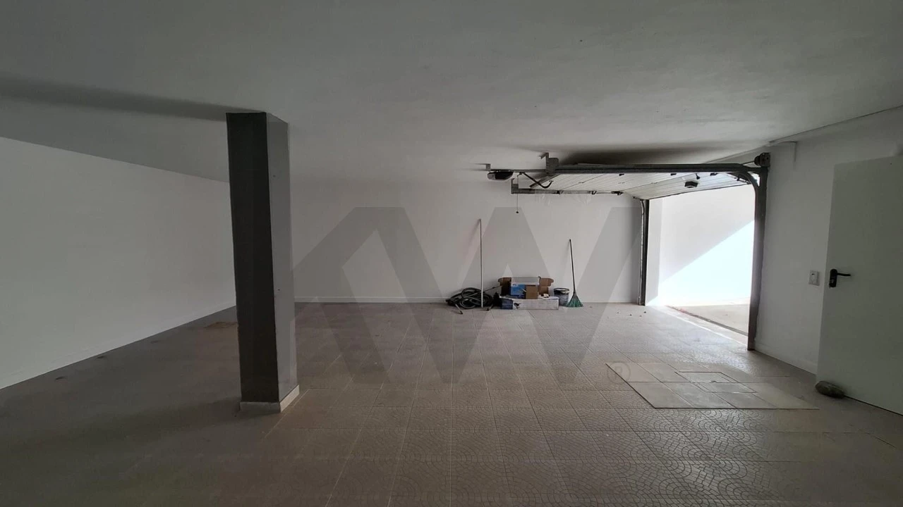 Moradia T4 para Venda em Gambia-Pontes-Alto da Guerra Foto 25