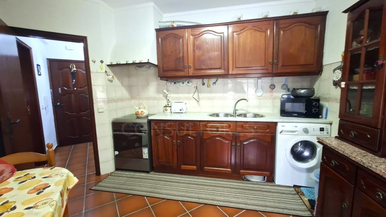 Apartamento T2 para Venda em Peniche Foto 6