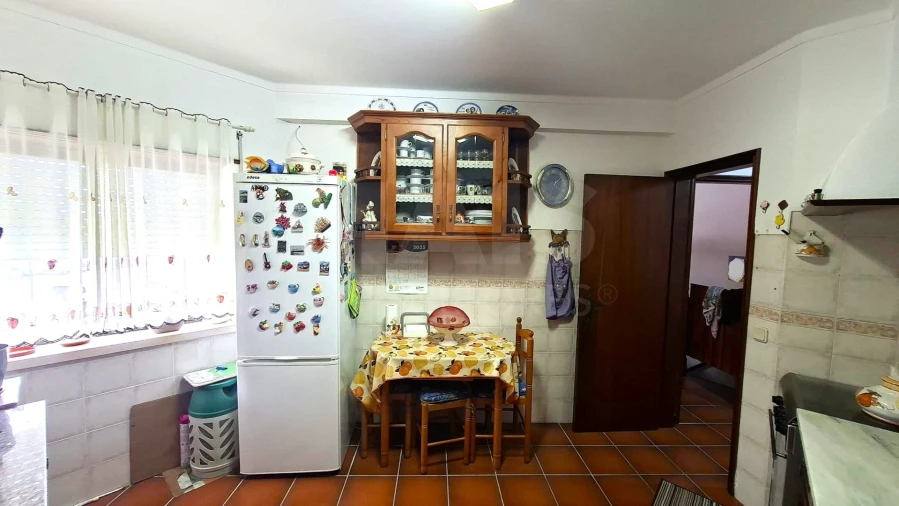 Apartamento T2 para Venda em Peniche Foto 7