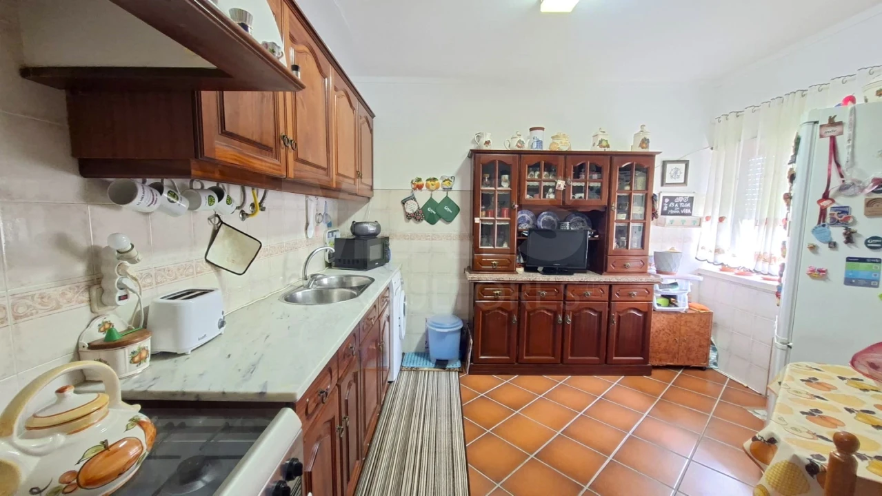 Apartamento T2 para Venda em Peniche Foto 4