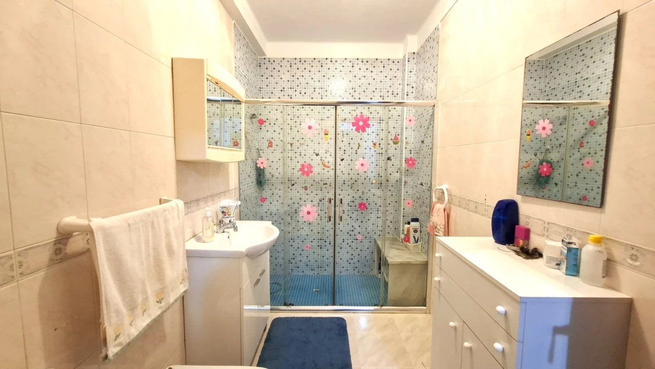 Apartamento T2 para Venda em Peniche Foto 11