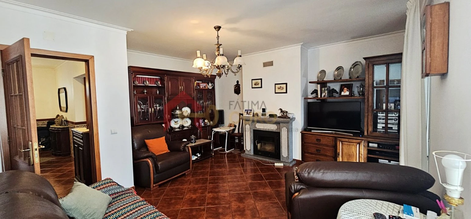 Apartamento T3 para Venda em Sé e São Lourenço Foto 3