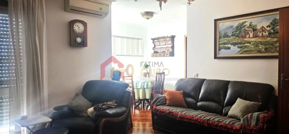 Apartamento T3 para Venda em Sé e São Lourenço