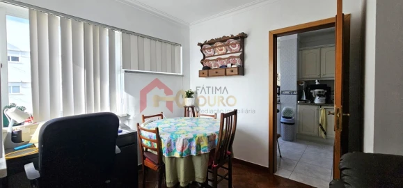 Apartamento T3 para Venda em Sé e São Lourenço