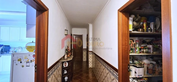 Apartamento T3 para Venda em Sé e São Lourenço
