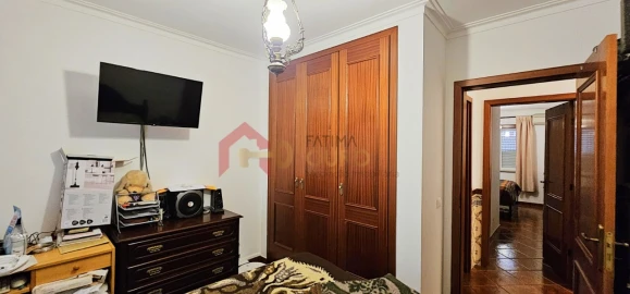 Apartamento T3 para Venda em Sé e São Lourenço