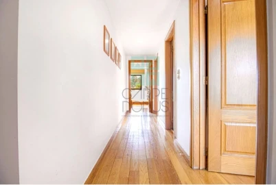 Apartamento T4 para Venda em Alvalade