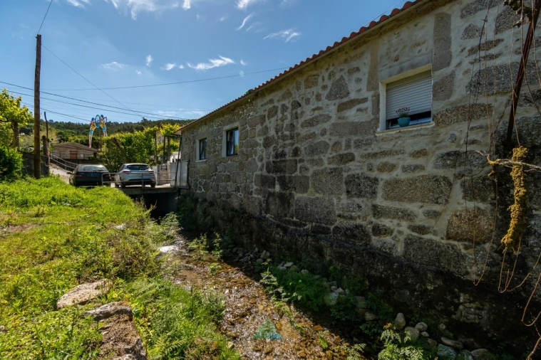 Moradia T2 para Venda em Este (São Pedro e São Mamede) Foto 12