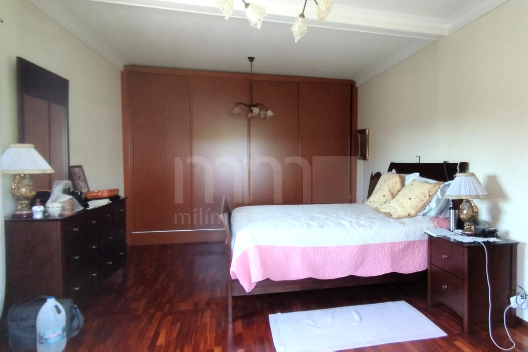 Moradia T4 para Venda em Santa Marta de Portuzelo Foto 12