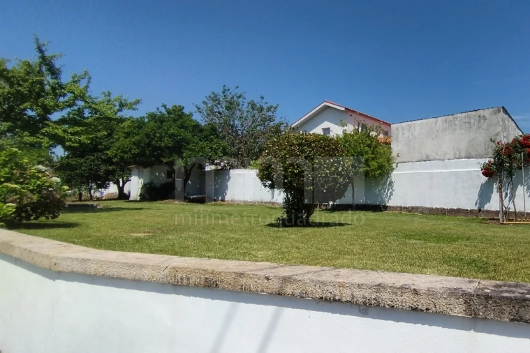 Moradia T4 para Venda em Santa Marta de Portuzelo Foto 5