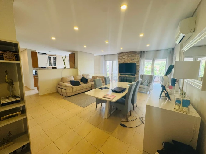 Apartamento T2 para Venda em Pechão Foto 7