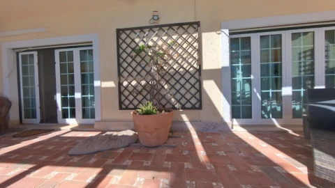 Moradia T4 para Venda em Quarteira