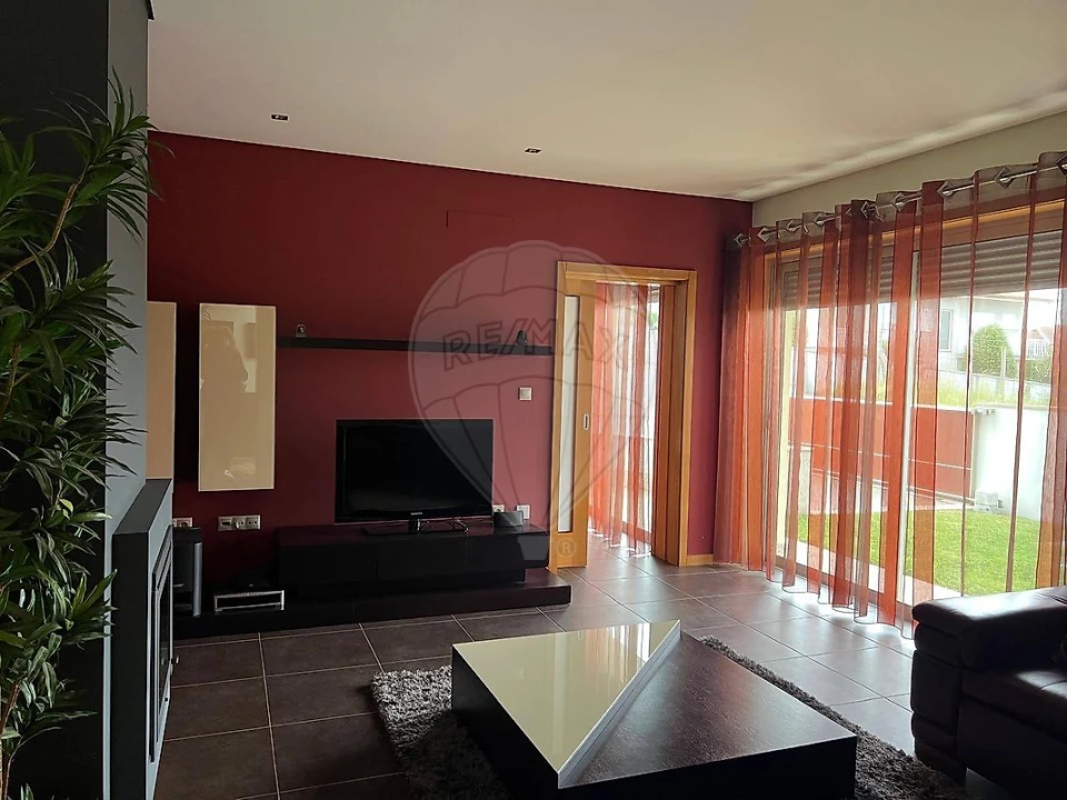 Moradia T3 para Venda em Canedo, Vale e Vila Maior Foto 24
