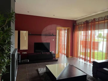 Moradia T3 para Venda em Canedo, Vale e Vila Maior