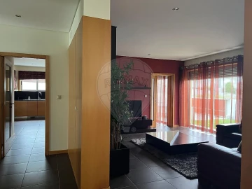 Moradia T3 para Venda em Canedo, Vale e Vila Maior