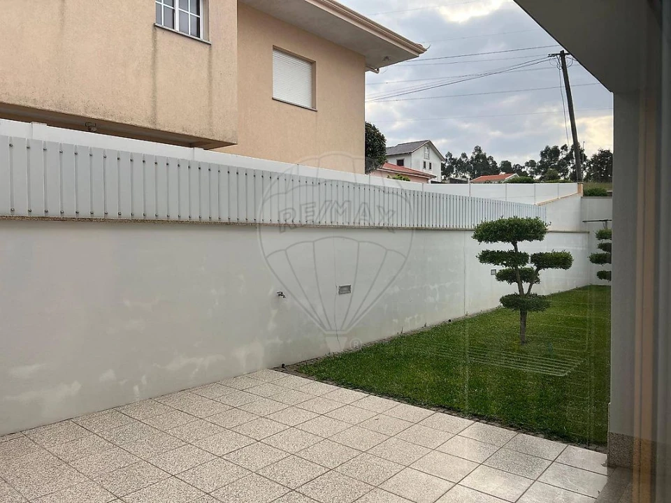 Moradia T3 para Venda em Canedo, Vale e Vila Maior Foto 14