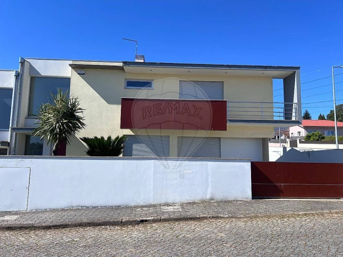 Moradia T3 para Venda em Canedo, Vale e Vila Maior Foto 40