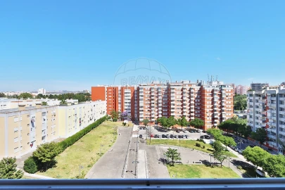 Apartamento T4 para Venda em São Domingos de Benfica