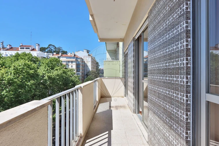 Apartamento T4 para Venda em São Domingos de Benfica Foto 21