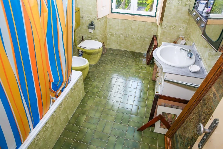 Quinta T
           para Venda em Carvoeira e Carmões Foto 32