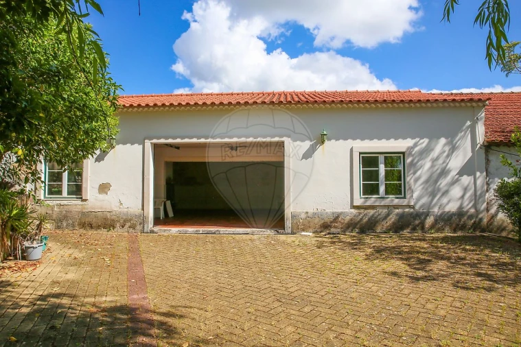 Quinta T
           para Venda em Carvoeira e Carmões Foto 36