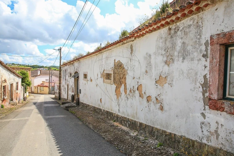 Quinta T
           para Venda em Carvoeira e Carmões Foto 46
