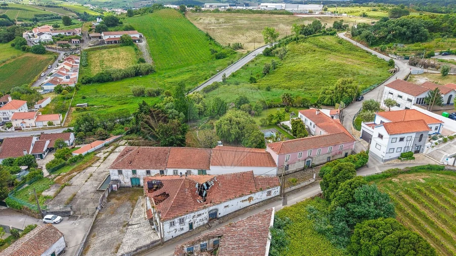 Quinta T
           para Venda em Carvoeira e Carmões Foto 9