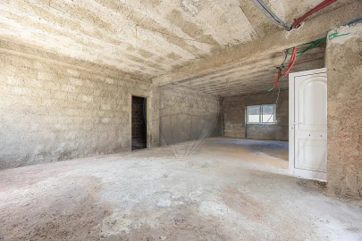 Moradia T3 para Venda em Santa Maria, São Pedro e Matacães