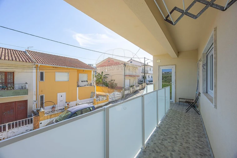 Moradia T3 para Venda em Santa Maria, São Pedro e Matacães Foto 18