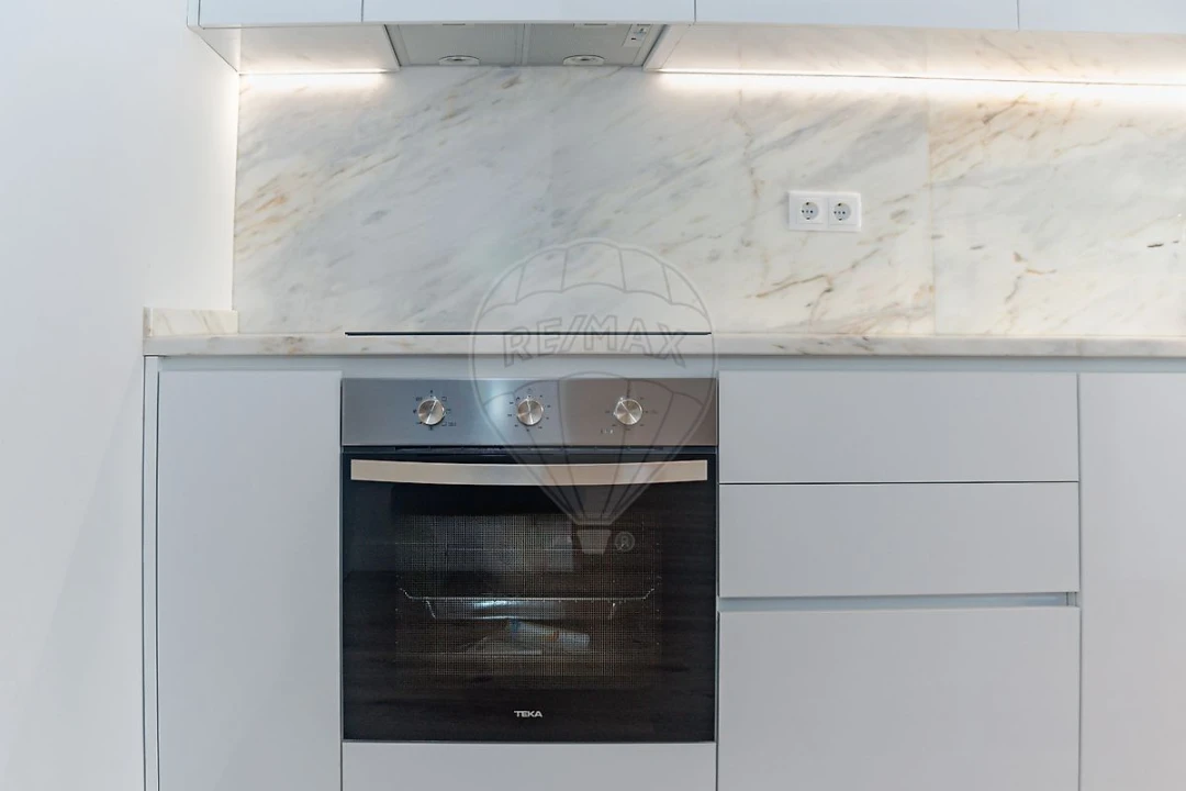 Apartamento T2 para Venda em Santa Iria de Azoia, São João da Talha e Bobadela Foto 1