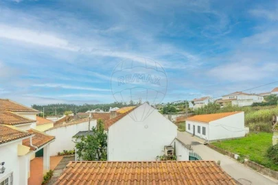 Moradia T3 para Venda em Bombarral e Vale Covo