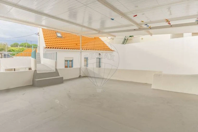 Moradia T3 para Venda em Bombarral e Vale Covo Foto 12